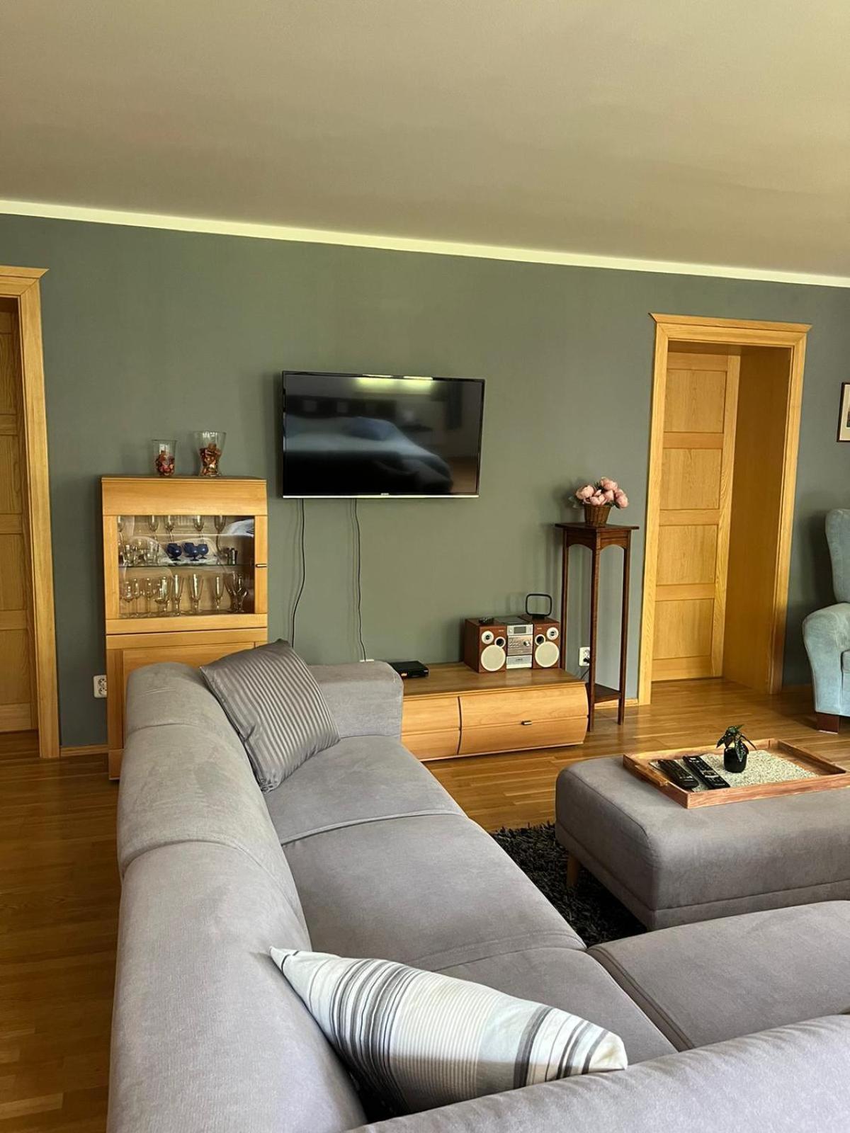 Apartman Pod Klasterem ルンブルク エクステリア 写真